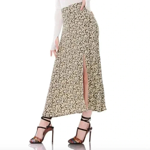 NWT AFRM Devera Midi Floral Skirt in Petite Jardin Print with SIde Slit - Picture 1 of 6